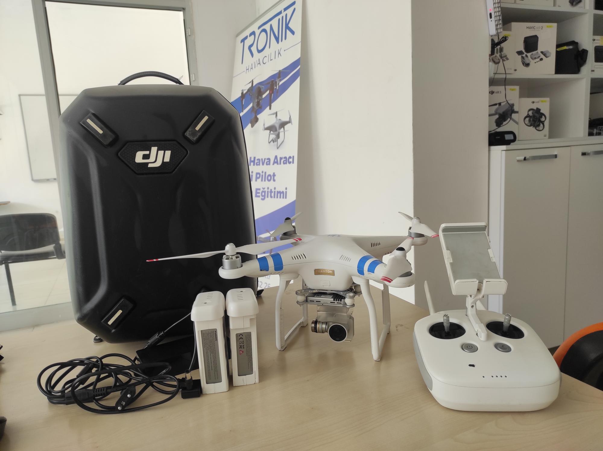 Dji Phantom 3 Pro Fly More Combo Drone