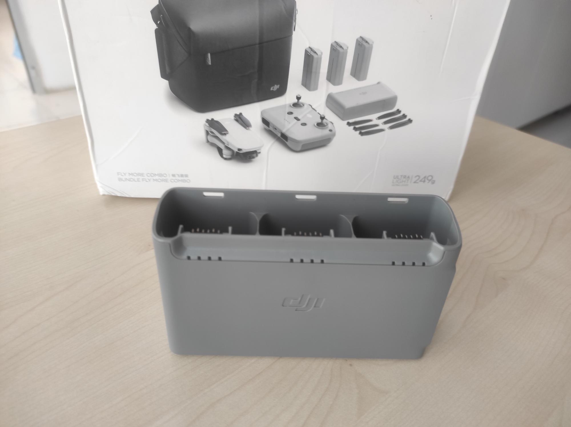 Dji Mavic Mini 2 Batarya Sıralı Şarj Adaptörü