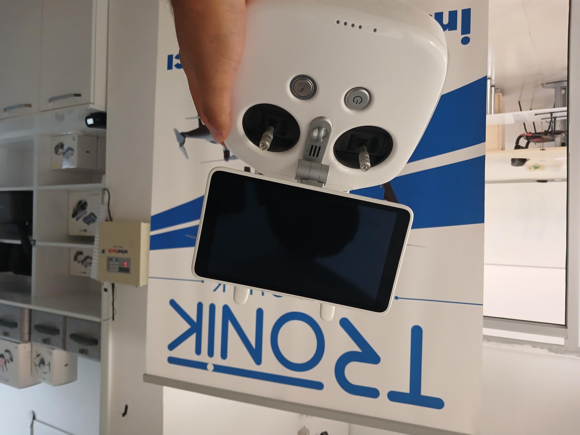 Orijinal Dji PHANTOM 4 PLUS Ekranlı Kumanda